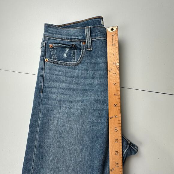 Levis Jeans Womens 30 Blue Wedgie Straight Distressed Button Fly Stretch Pockets - Picture 12 of 15